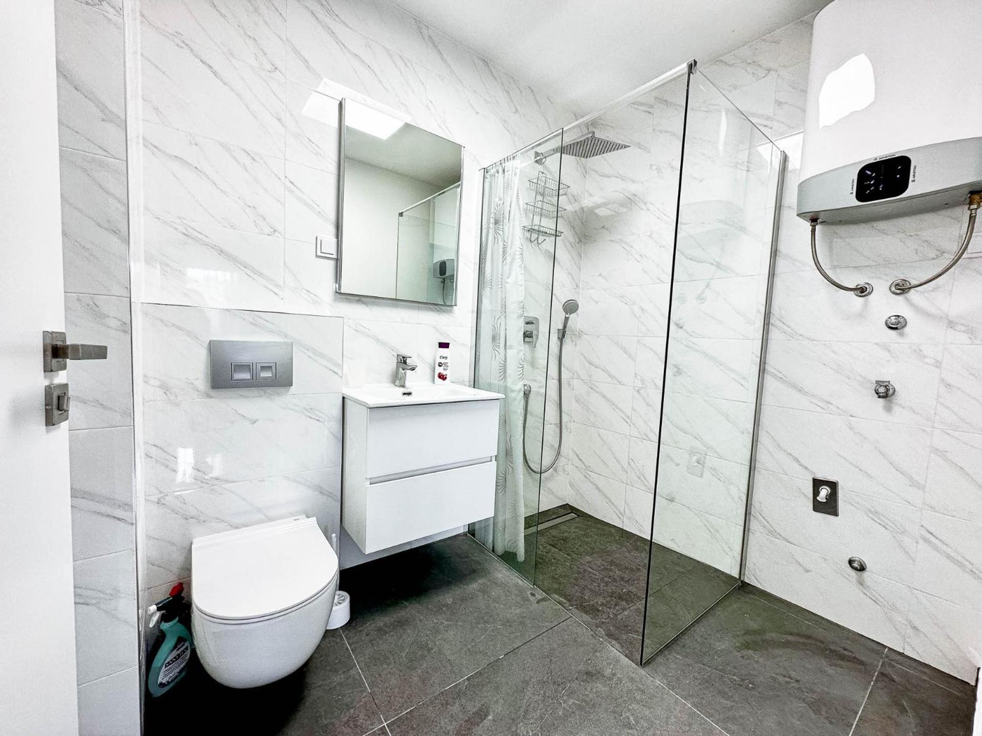 Brand New 2 Bed, 1 Bath Condo Zadar Eksteriør billede