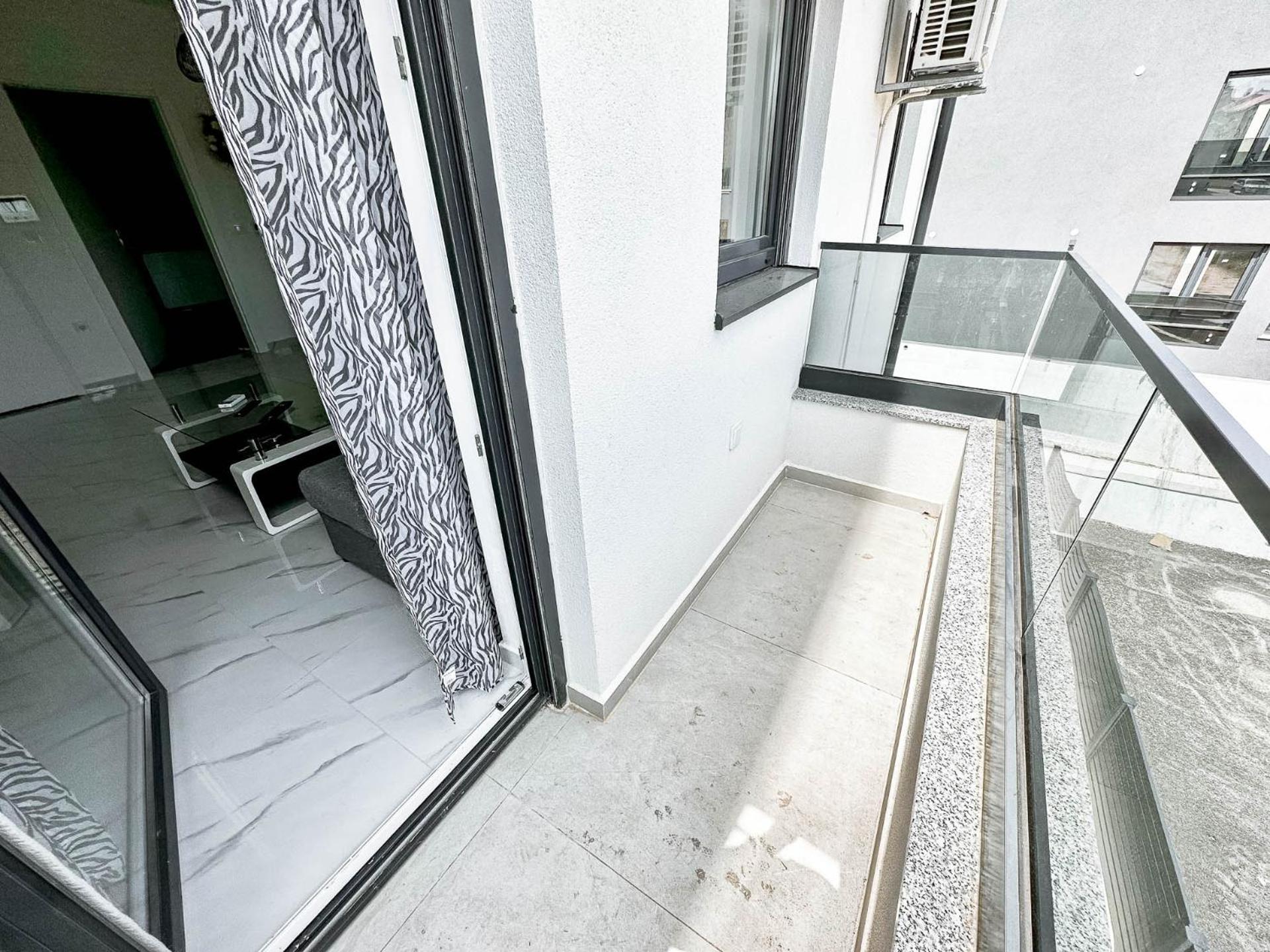 Brand New 2 Bed, 1 Bath Condo Zadar Eksteriør billede